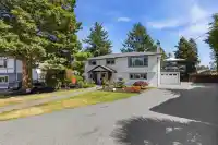 876 HARRIS PLACE - thumbnail 3