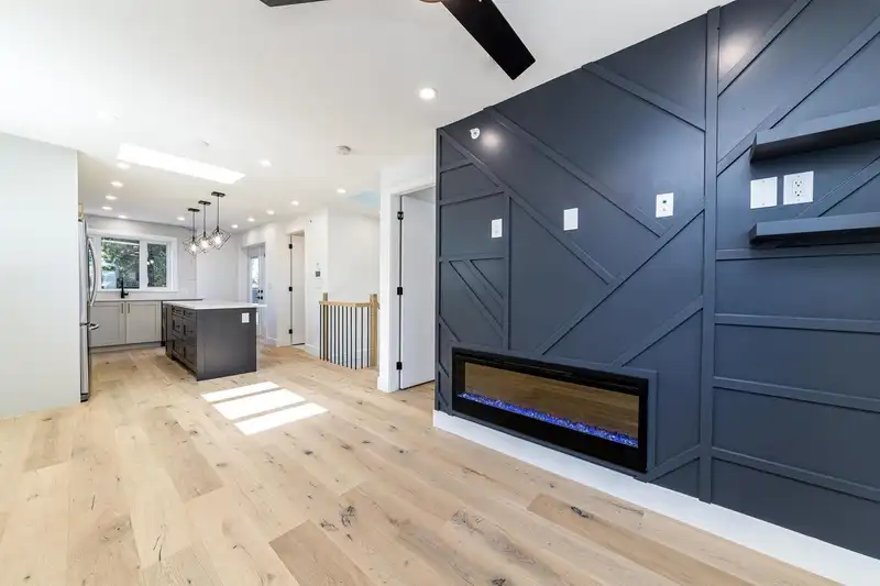 5439-5455 KILLARNEY STREET - photo 2 of 17