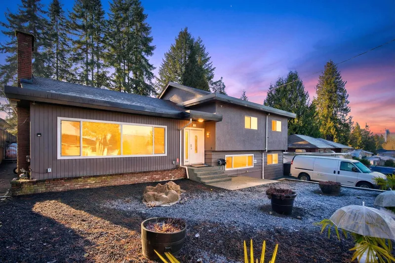 928 STANTON AVENUE - photo 1 of 25