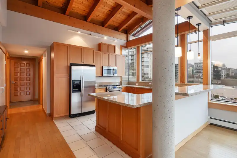 206 550 17TH STREET - photo 3 of 39