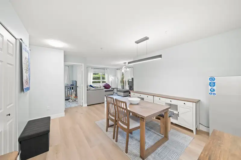 103 20189 54 AVENUE - photo 4 of 27