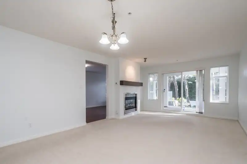 104 1704 56 STREET - photo 3 of 37