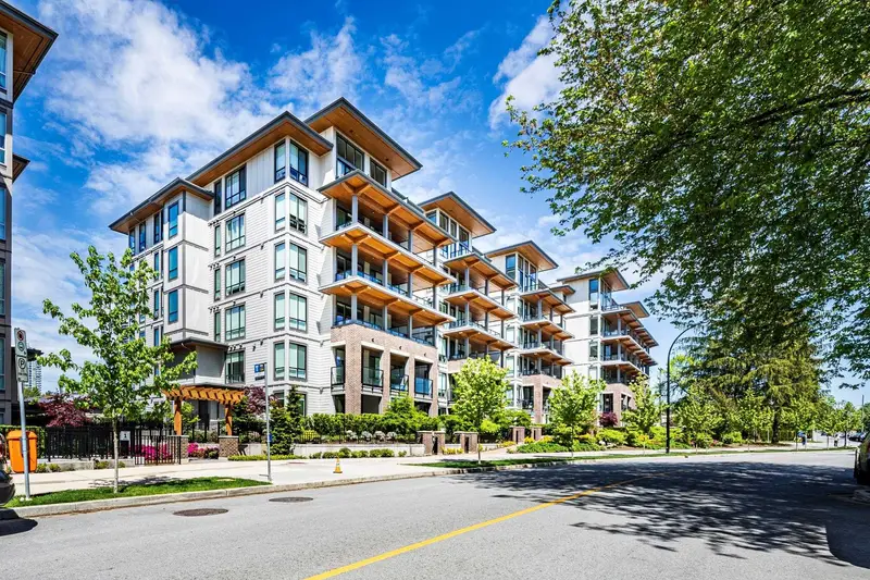 406 7599 15TH STREET - photo 1 of 14