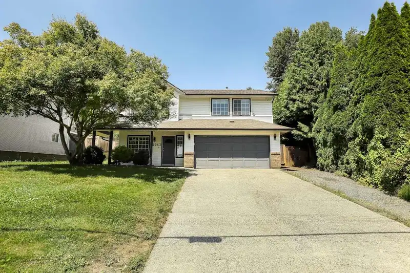 35063 SPENCER STREET - photo 4 of 36