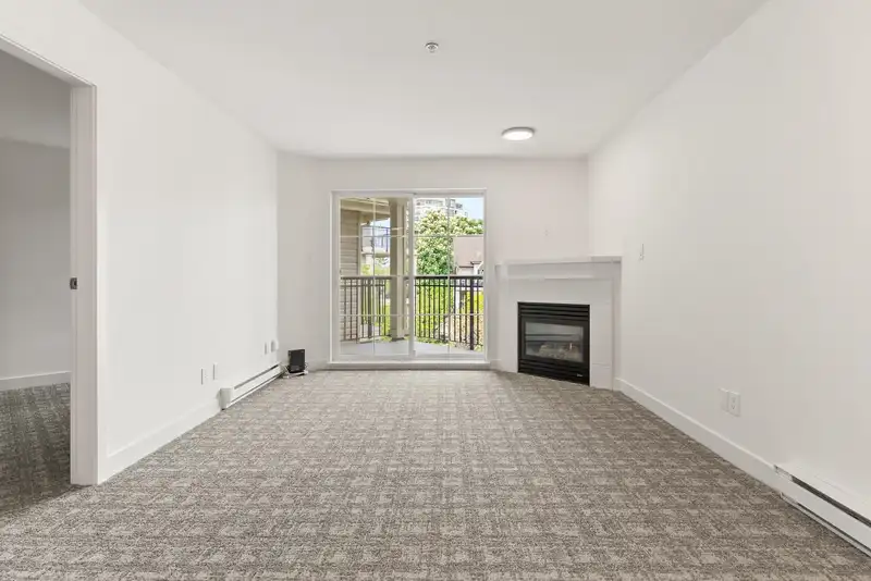 309 9333 ALBERTA ROAD - photo 4 of 40