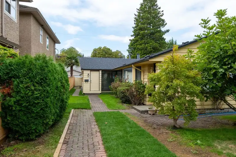 8271 LAUREL STREET - photo 1 of 36