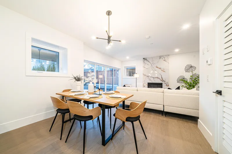 A 2735 W 8TH AVENUE - photo 2 of 25