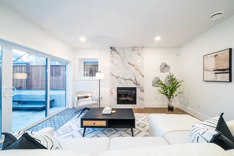 A 2735 W 8TH AVENUE - photo 3 of 25