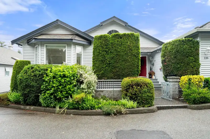 116 1744 128 STREET - photo 1 of 40