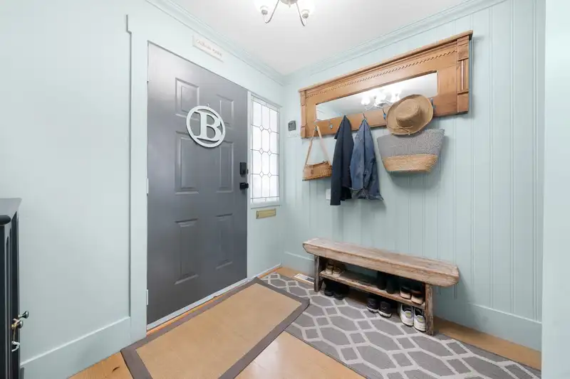 116 1744 128 STREET - photo 3 of 40