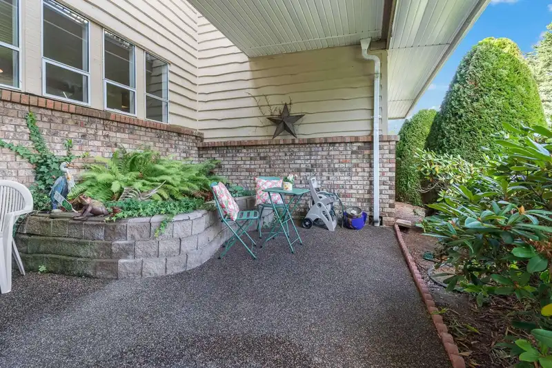 83 WOODLAND DRIVE - photo 3 of 40