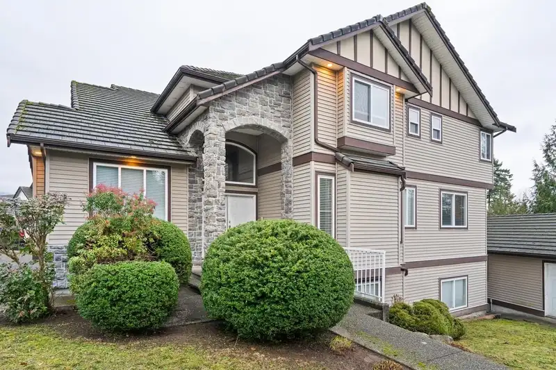 2636 DELAHAYE DRIVE - photo 1 of 40