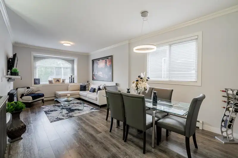 6255 138 STREET - photo 3 of 16