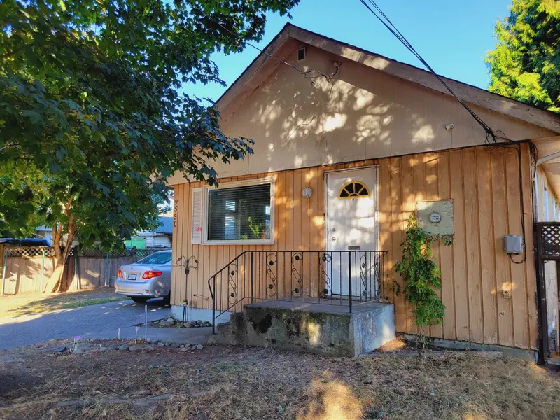 9550 YOUNG ROAD - photo 2 of 13