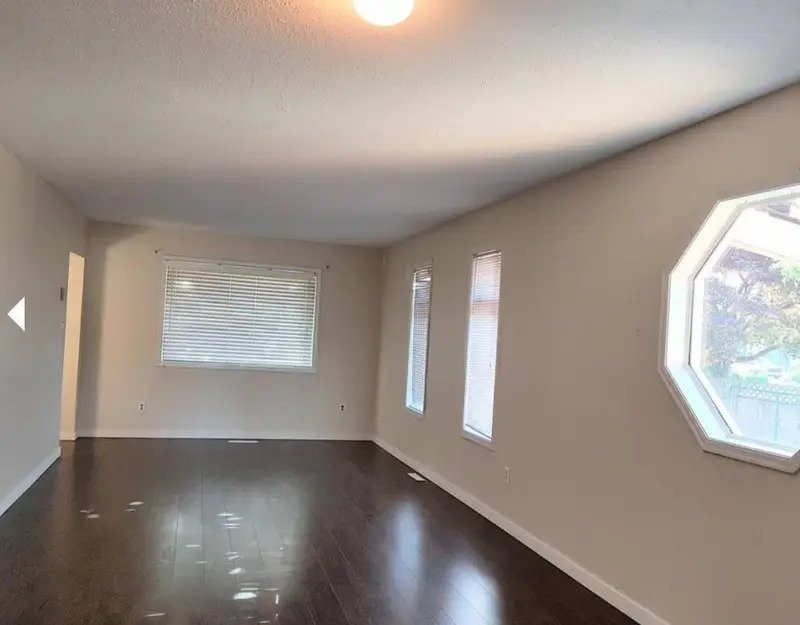 9550 YOUNG ROAD - photo 3 of 13