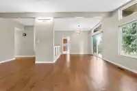 469 LAURENTIAN CRESCENT - thumbnail 16