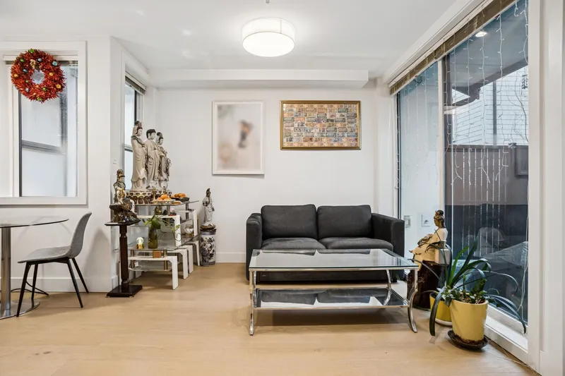 721 E 26TH AVENUE - photo 3 of 17