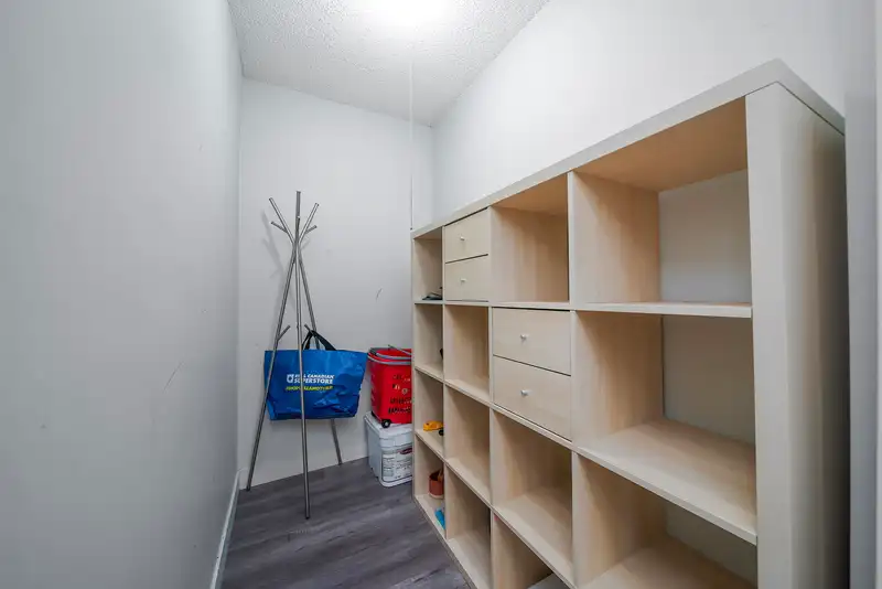 114 6655 LYNAS LANE - photo 3 of 18