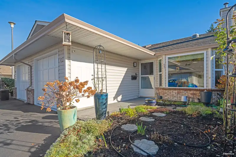 17 12049 217 STREET - photo 1 of 34