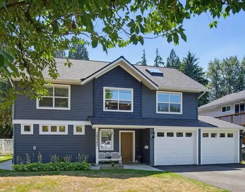 20902 WICKLUND AVENUE - photo 1 of 39