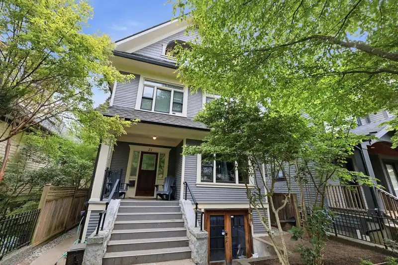 21 E 22ND AVENUE - photo 3 of 11