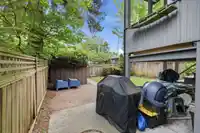 21 E 22ND AVENUE - thumbnail 5