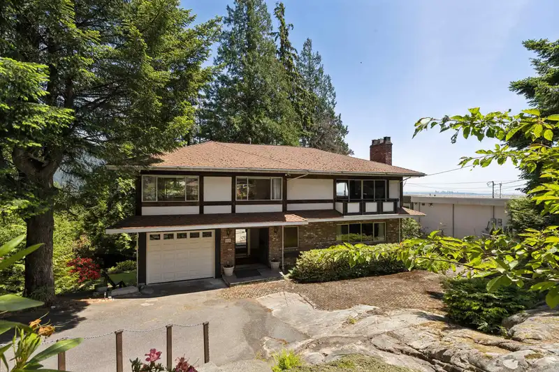 615 BALLANTREE ROAD - photo 1 of 40