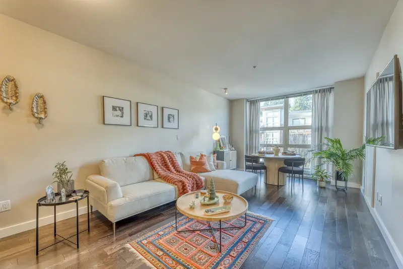 302 1182 W 16TH STREET - photo 2 of 25