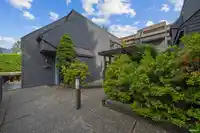 2022 CHESTERFIELD AVENUE - thumbnail 36