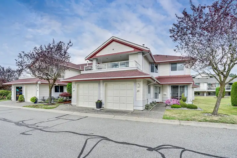 29 31406 UPPER MACLURE ROAD - photo 2 of 32