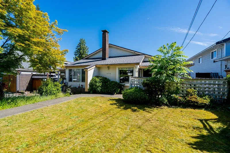 6094 WALKER AVENUE - photo 2 of 25