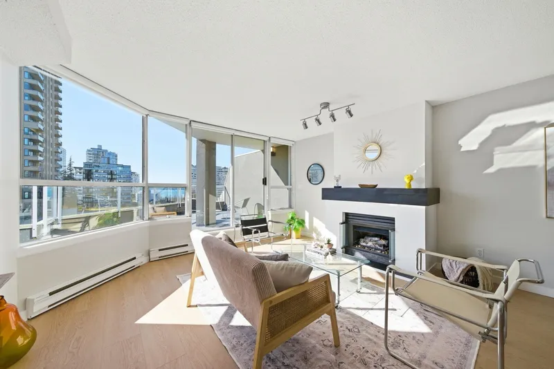 702 1771 NELSON STREET - photo 4 of 25