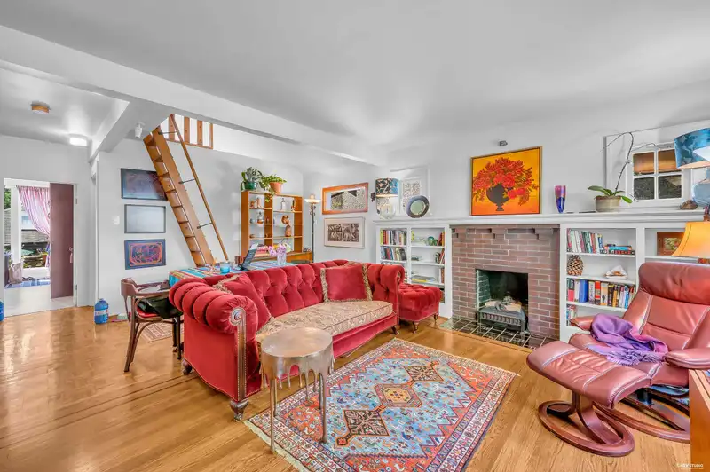 3174 W 10TH AVENUE - photo 3 of 40