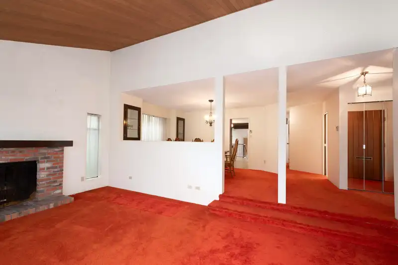 3812 W 24TH AVENUE - photo 3 of 31