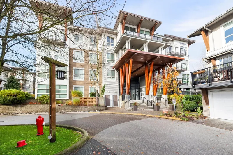 318 6628 120 STREET - photo 2 of 25