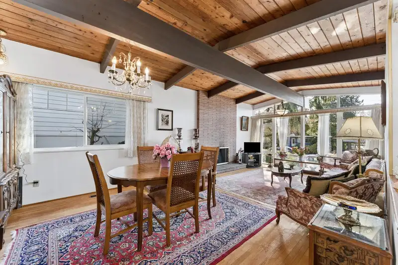 922 CANYON BOULEVARD - photo 2 of 29