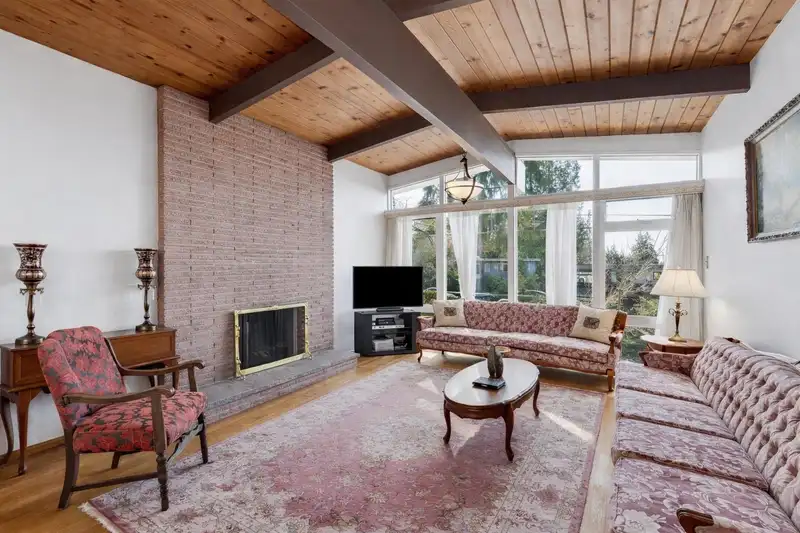 922 CANYON BOULEVARD - photo 3 of 29