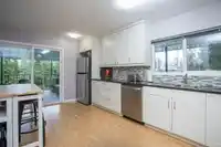 12152 261 STREET - thumbnail 9