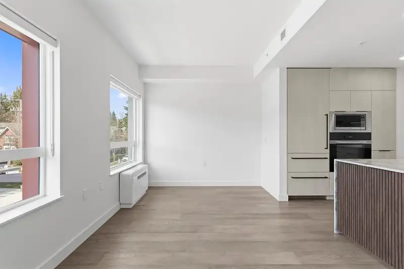 304 3590 W 39TH AVENUE - photo 4 of 29