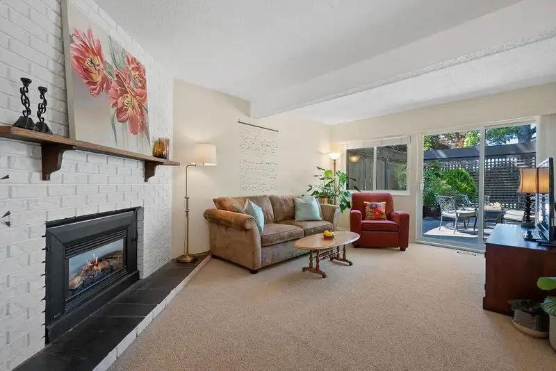 105 11491 7TH AVENUE - photo 3 of 38