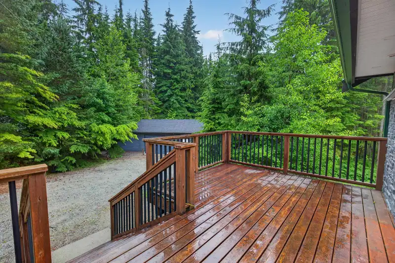 12271 POWELL STREET - photo 3 of 40