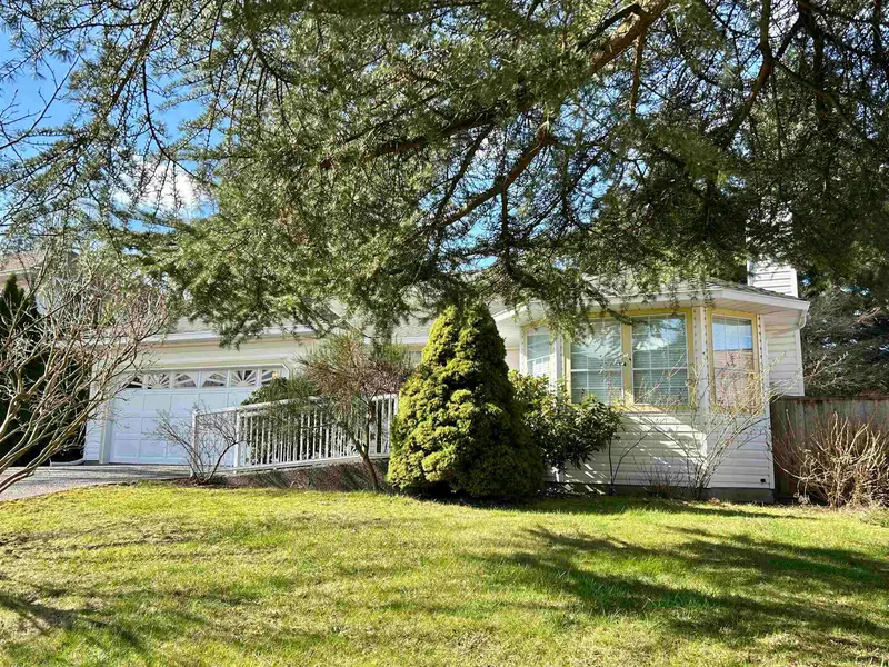 9419 159 STREET - photo 2 of 25