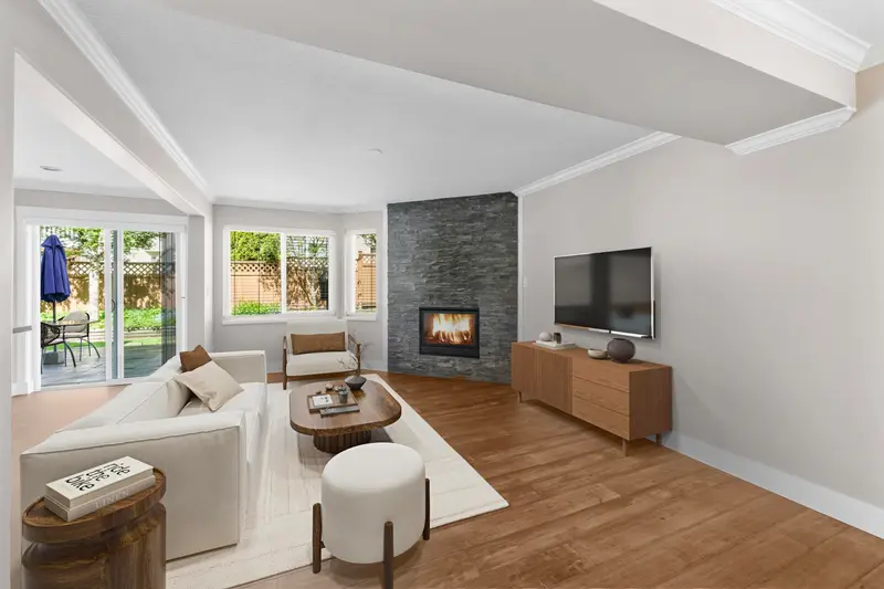 115 22515 116 AVENUE - photo 1 of 25