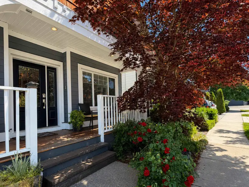 342 173A STREET - photo 2 of 30