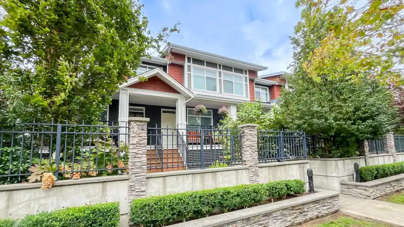 1 11461 236 STREET - photo 1 of 25