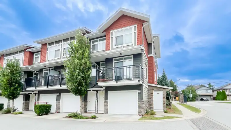 1 11461 236 STREET - photo 3 of 25