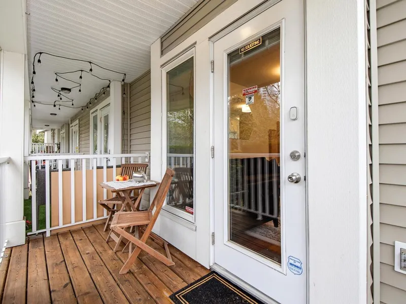 1 7136 18TH AVENUE - photo 3 of 17