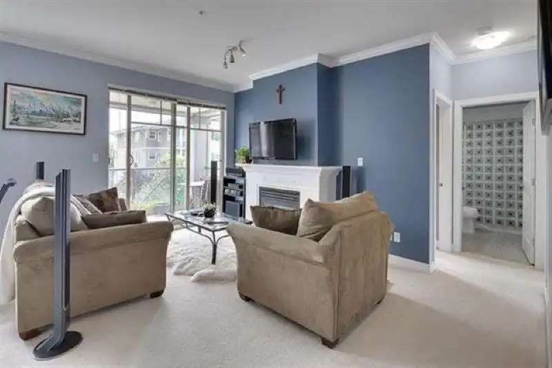 304 2330 WILSON AVENUE - photo 1 of 21