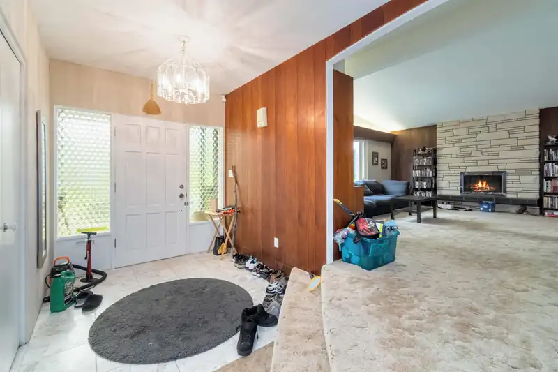 716 GUILTNER STREET - photo 2 of 40