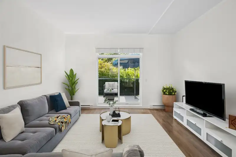 165 15230 GUILDFORD DRIVE - photo 3 of 17